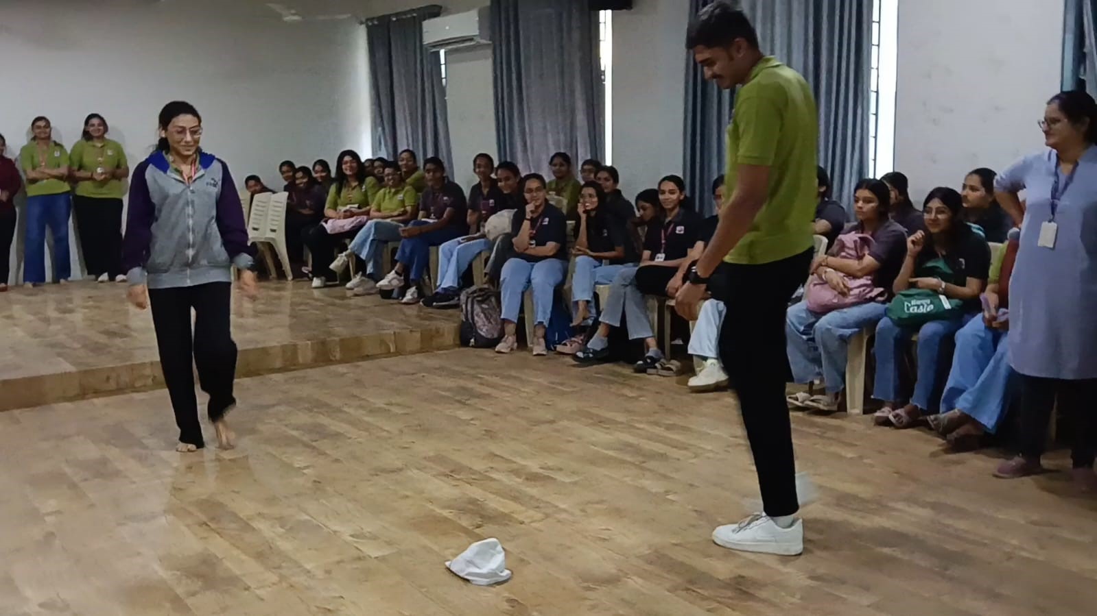 GMIU Management Students Campus Activity